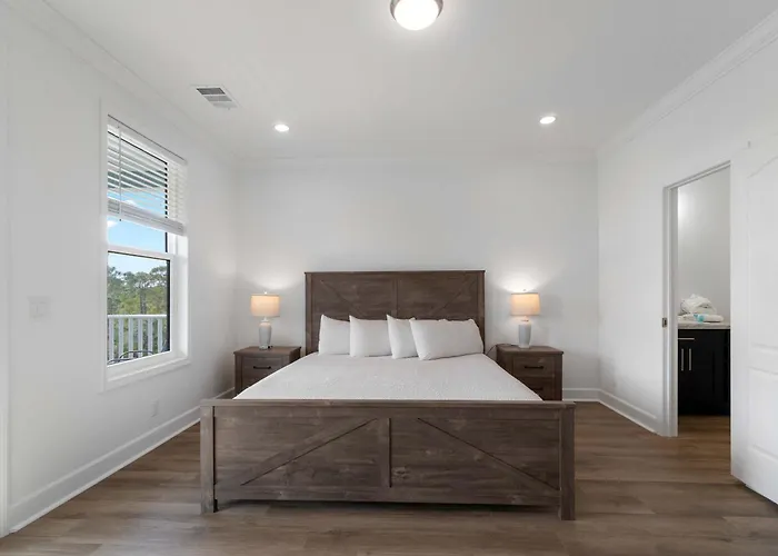 Holiday home Newly Renovated Getaway With Gas Grill
